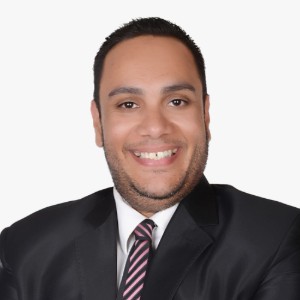 احمد مصطفي